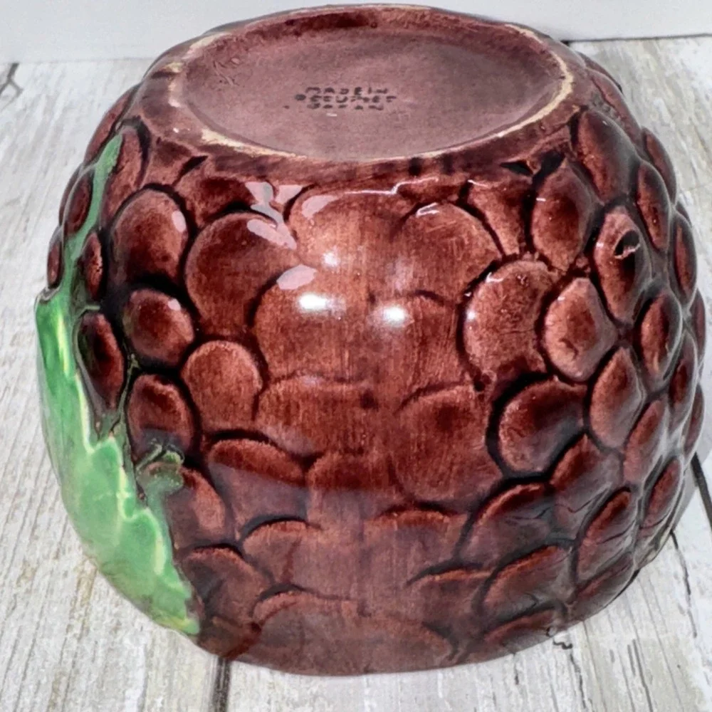VTG  Occupied  Japan Deep Red‎ Grape Figural Sugar Bowl Jam Jar Lid Pottery GUC
